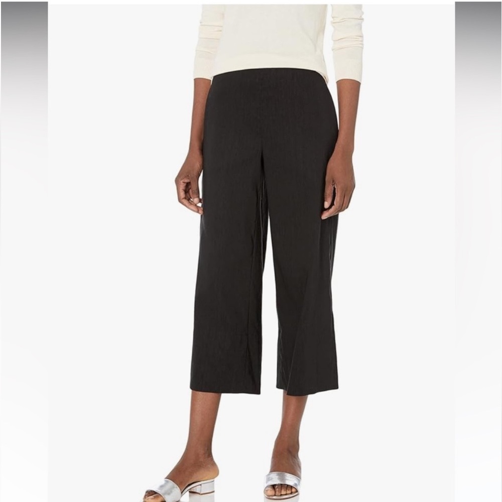 Vince Black Cropped Pants